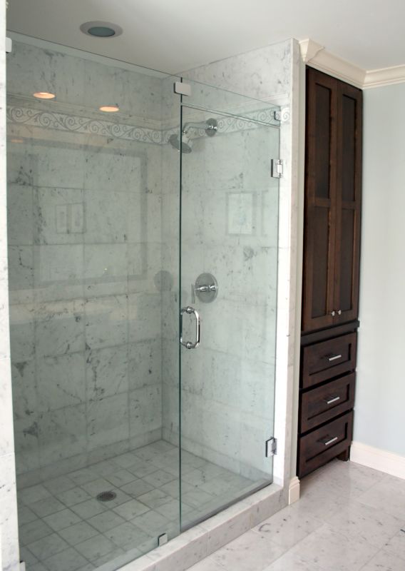 Sleek Frameless Shower